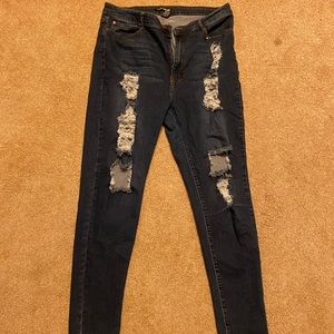 Fashion nova ripped jeans